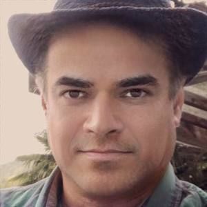 Meet your Posher, Omid